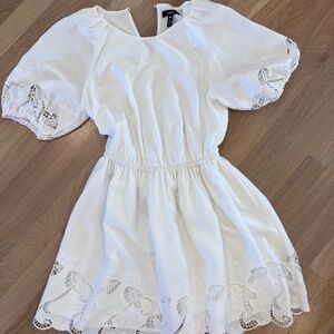 "Aqua" brand, size Small, Women's white Appliqué dress